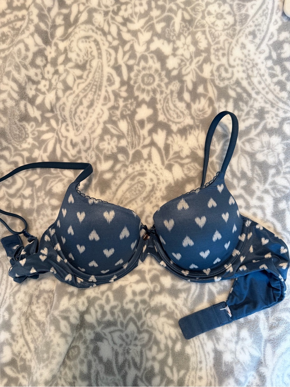 PINK Navy t shirt bra